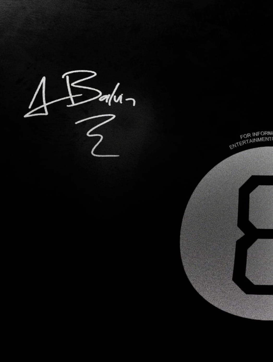 The 8 Ball artwork unwrapped flat: a smiley, the blue “Puede ser” answer and a signature on black