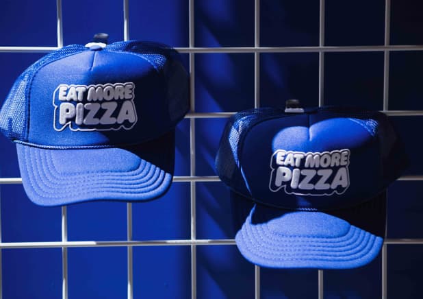 Coinbase Coinbase Pizza - Image 3