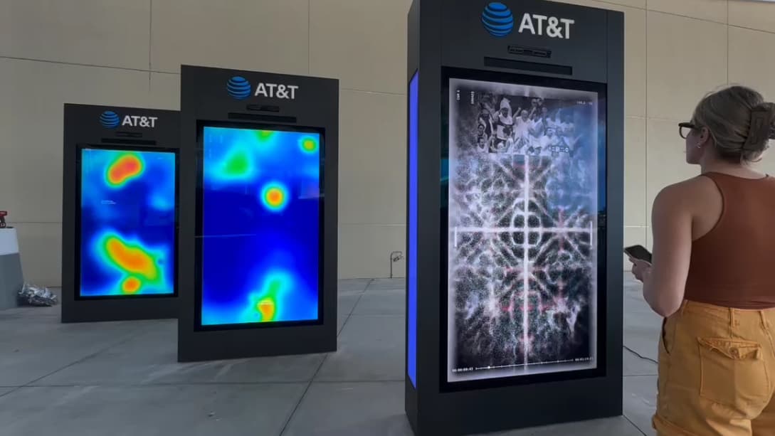 AT&T Connected Canvas - Image 9