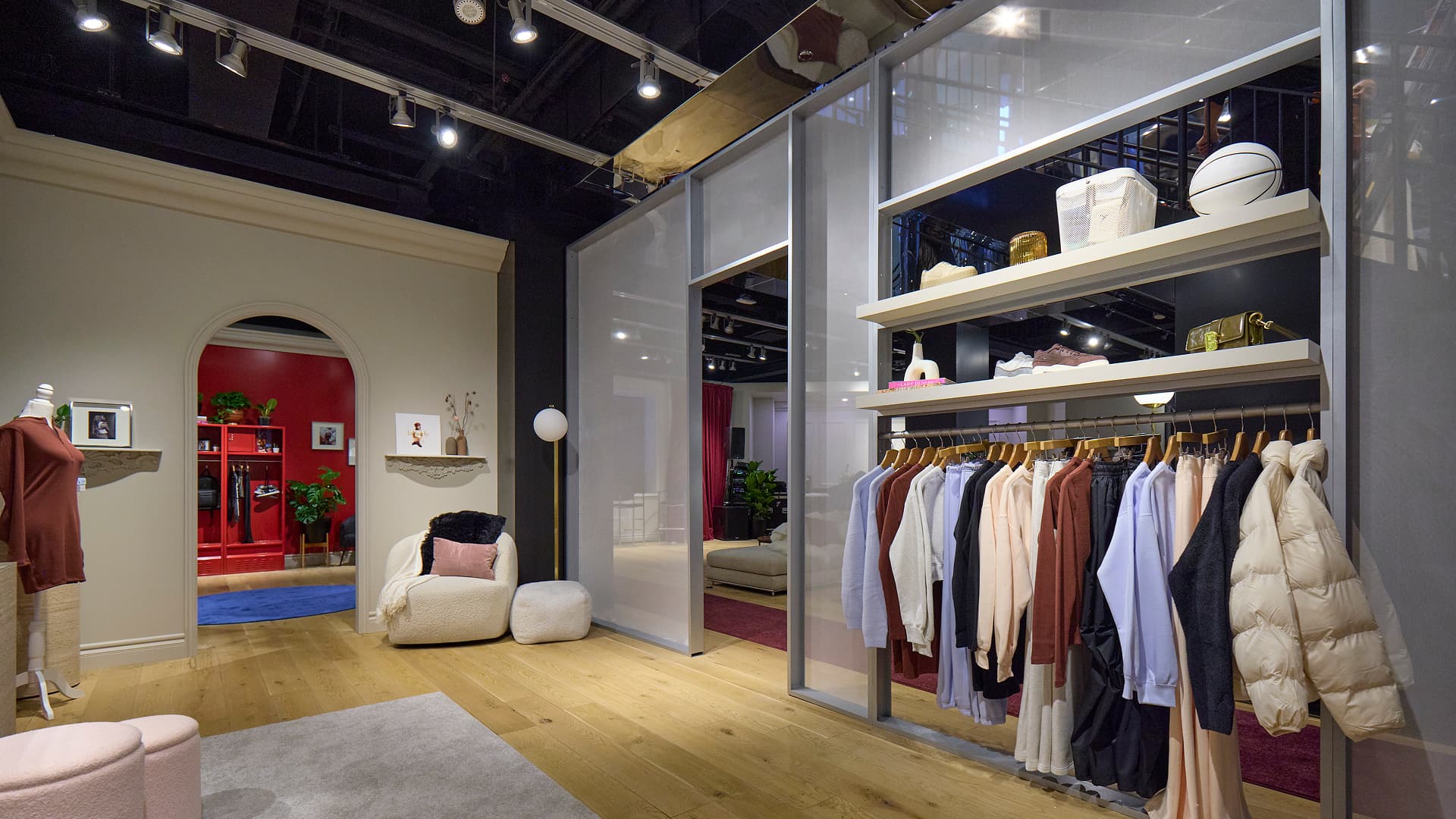 Shoe Palace x Jordan Apartment 23 installation