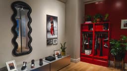 Shoe Palace x Jordan Apartment 23 installation